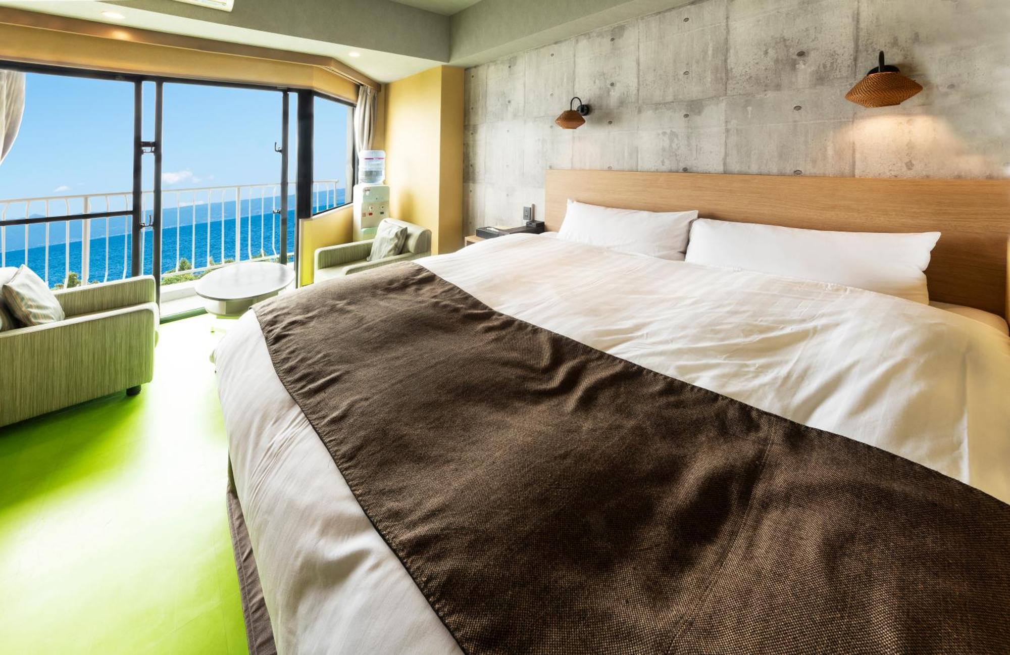 Nagasaki Chapel Coconuts Hotel ＆Resort Isahaya Extérieur photo